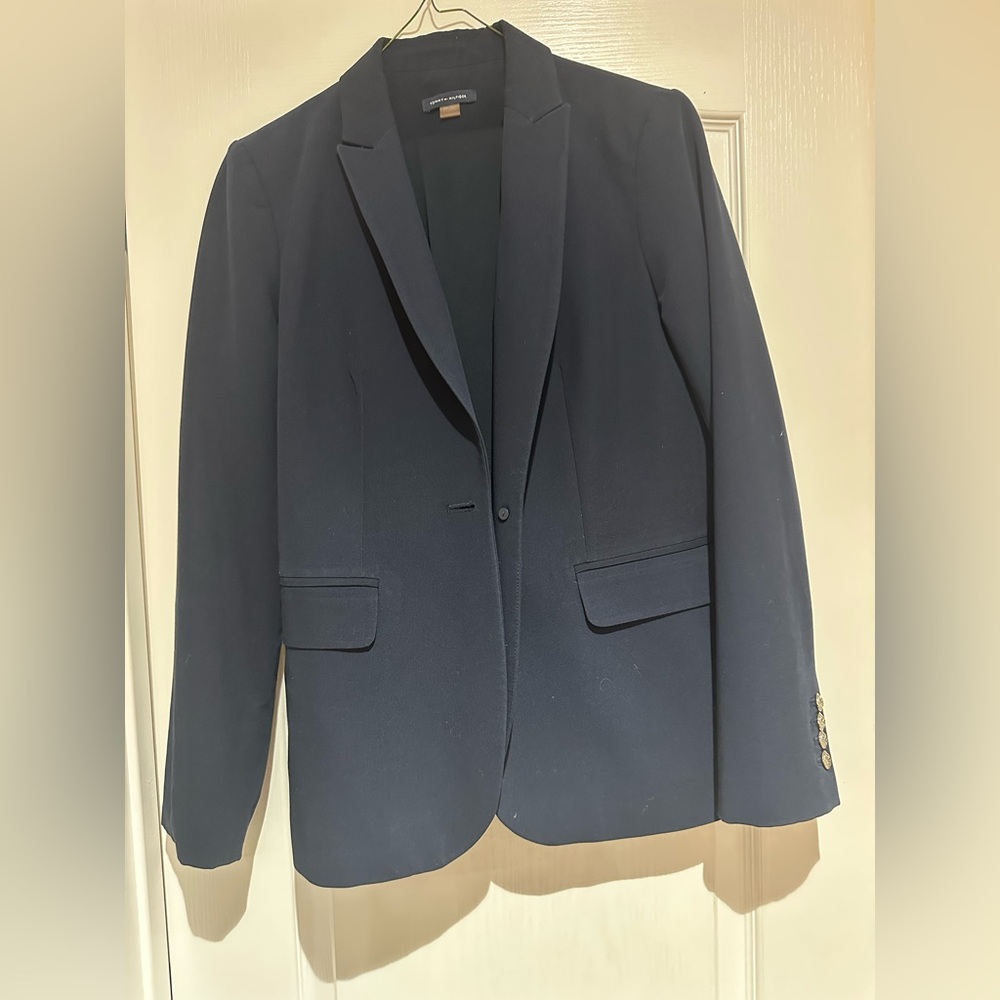 Elevate Your Wardrobe with the Timeless Tommy Hilfiger Blue Two-Piece Suit